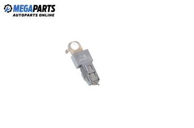 Кондензатор за Mazda 323 S VI Sedan (05.1998 - 05.2004) 1.5 16V, 88 к.с., № 250/0.47