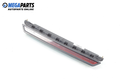 Трети стоп за Volkswagen Passat Variant B5 (05.1997 - 12.2001), комби