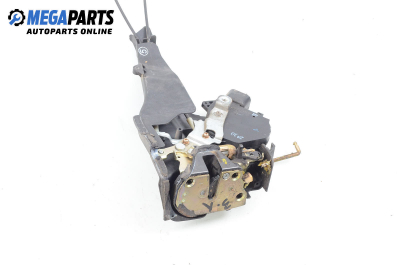 Брава на врата за Toyota RAV4 II SUV (06.2000 - 11.2005), позиция: задна, лява