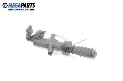 Долна помпа за съединител за Citroen Xsara Picasso (09.1999 - 06.2012)