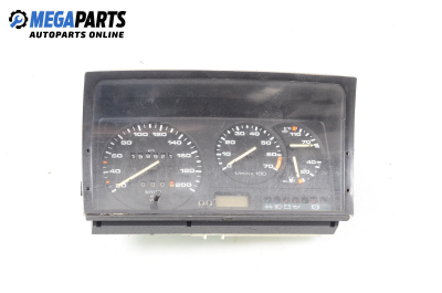 Километраж за Volkswagen Polo Hatchback I (10.1981 - 09.1994) 1.0 Catalyst, 45 к.с.