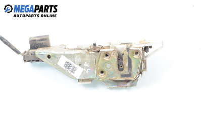 Брава на врата за Mazda 323 S V Sedan (09.1992 - 12.2003), позиция: задна, дясна