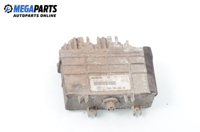 Компютър двигател за Volkswagen Polo Hatchback II (10.1994 - 10.1999) 45 1.0, 45 к.с., № 0 261 203 744/745