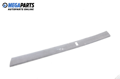 Външни лайсни за Volkswagen Passat Sedan B5 (08.1996 - 12.2001), седан, позиция: дясна