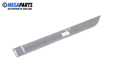 Външна лайсна врата за Ford Focus I Hatchback (10.1998 - 12.2007), хечбек, позиция: задна, лява