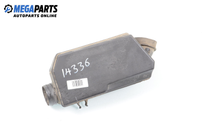 Въздуховод за Renault Megane I Hatchback (08.1995 - 12.2004) 1.6 16V (BA11, BA04, BA0B, BA1J), 107 к.с.