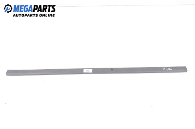 Външна лайсна врата за Volkswagen Passat Variant B5 (05.1997 - 12.2001), комби, позиция: предна, дясна