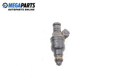 Дюза бензин за Volkswagen Passat Variant B5 (05.1997 - 12.2001) 1.8, 125 к.с.