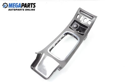 Централна конзола за Peugeot 607 Sedan (01.2000 - 07.2010)