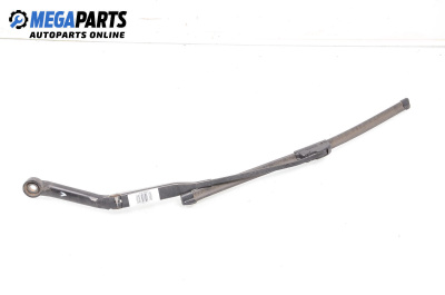 Рамо на чистачка за Nissan Primera Hatchback II (06.1996 - 07.2002), позиция: лява