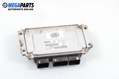 Компютър двигател за Peugeot 206 CC Cabrio (09.2000 - 12.2008) 1.6 16V, 109 к.с., № 0 261 208 101