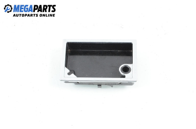 Пепелник за Volkswagen Touareg SUV (10.2002 - 01.2013)