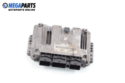 Компютър двигател за Renault Megane II Hatchback (07.2001 - 10.2012) 1.9 dCi (BM0G, CM0G), 120 к.с., № Bosch 0 281 011 275