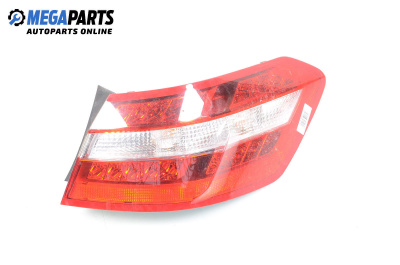 Стоп за Mercedes-Benz E-Class Sedan (W212) (01.2009 - 12.2016), седан, позиция: дясна