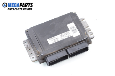 Компютър двигател за Renault Clio II Hatchback (09.1998 - 09.2005) 1.4 (B/CB0C), 75 к.с., № 8200059086