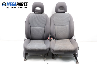 Комплект салон за Toyota RAV4 II SUV (06.2000 - 11.2005), 2+1 вр.