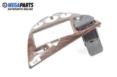 Централна конзола за Ford Focus I Sedan (02.1999 - 12.2007)