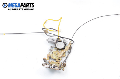 Брава на врата за Mazda MPV II Minivan (08.1999 - 02.2006), позиция: задна, дясна