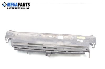 Кора над радиатор за Renault Clio II Hatchback (09.1998 - 09.2005), 2+1 вр., хечбек