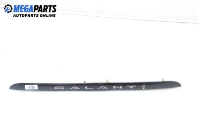 Лайсна заден капак за Mitsubishi Galant VI Sedan (09.1996 - 10.2004), седан, позиция: задна