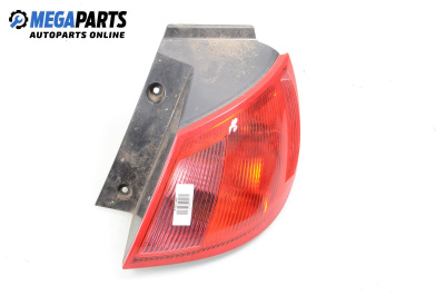 Стоп за Mitsubishi Colt VI Hatchback (10.2002 - 06.2012), хечбек, позиция: дясна