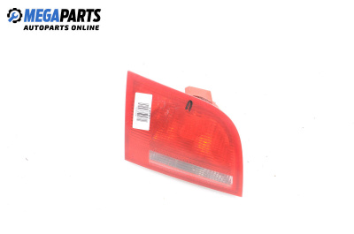 Вътрешен стоп за Audi A3 Sportback I (09.2004 - 03.2013), хечбек, позиция: лява