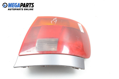 Стоп за Audi A4 Sedan B5 (11.1994 - 09.2001), седан, позиция: дясна