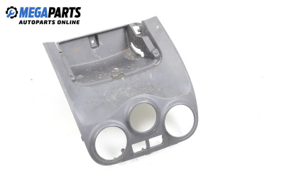 Централна конзола за Kia Rio Hatchback II (JB) (03.2005 - ...)