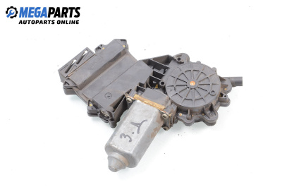 Електромотор за стъклоподемник за Volkswagen Golf III Hatchback (08.1991 - 07.1998), 4+1 вр., хечбек, позиция: задна, дясна