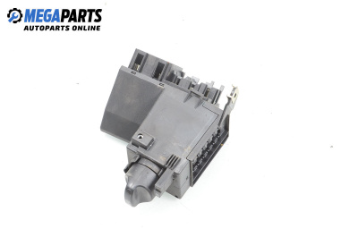 Ключ светлини  за Mercedes-Benz E-Class Estate (S210) (06.1996 - 03.2003)