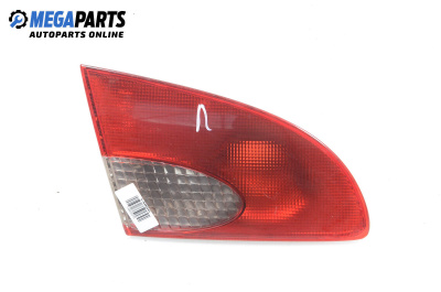 Вътрешен стоп за Toyota Avensis Station Wagon I (09.1997 - 02.2003), комби, позиция: лява