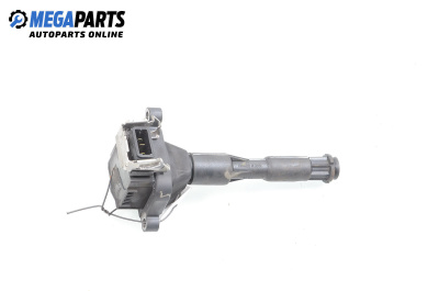 Запалителна бобина за BMW 5 Series E39 Sedan (11.1995 - 06.2003) 520 i, 150 к.с., № 0 221 504 004