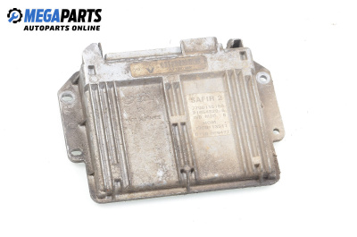 Компютър двигател за Renault Clio II Hatchback (09.1998 - 09.2005) 1.2 (BB0A, BB0F, BB10, BB1K, BB28, BB2D, BB2H, CB0A...), 58 к.с., № 7700115160