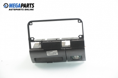 Пепелник за Volkswagen Vento Sedan (11.1991 - 09.1998)