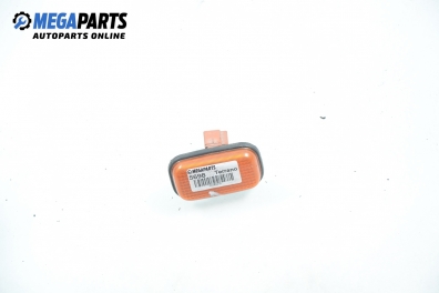 Мигач за Nissan Terrano II SUV (10.1992 - 09.2007), позиция: лява