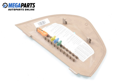 Интериорна пластмаса за Volvo XC70 Cross Country (10.1997 - 08.2007), 4+1 вр., комби, позиция: предна