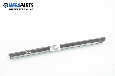 Външни лайсни за Mercedes-Benz B-Class Hatchback I (03.2005 - 11.2011), хечбек, позиция: лява