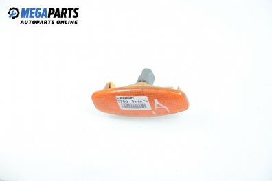 Мигач за Hyundai Santa Fe I SUV (11.2000 - 03.2006), позиция: дясна