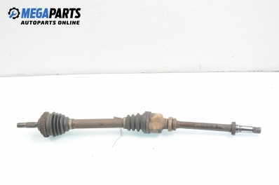 Полуоска за Peugeot 206 Hatchback (08.1998 - 12.2012) 1.4 i, 75 к.с., позиция: предна, дясна