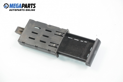 Жабка за Seat Ibiza III Hatchback (08.1999 - 02.2002), № 6K0 941 561