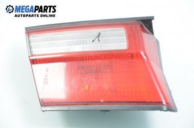 Вътрешен стоп за Nissan Almera I Sedan (07.1995 - 09.2000), седан, позиция: лява