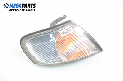 Мигач за Nissan Almera I Sedan (07.1995 - 09.2000), седан, позиция: дясна