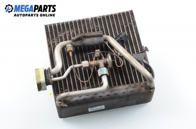 Вътрешен радиатор климатик за Volvo S40 I Sedan (07.1995 - 06.2004) 2.0, 136 к.с.