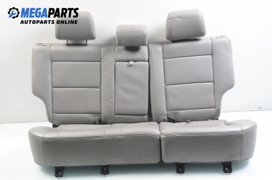 Седалки за Kia Sorento I SUV (08.2002 - 12.2009), позиция: задна