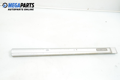 Външни лайсни за Citroen Saxo Hatchback (02.1996 - 04.2004), хечбек, позиция: дясна