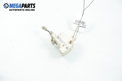 Ключалка за капачката на резервоара за Skoda Octavia I Sedan (09.1996 - 12.2010), хечбек, № VAG 3B0 959 781B