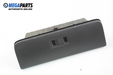 Жабка за Kia Carnival II Minivan (01.1999 - 09.2007)