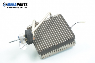 Вътрешен радиатор климатик за Kia Carnival II Minivan (01.1999 - 09.2007) 2.9 CRDi, 144 к.с.