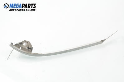 Лайсна под фар за Toyota Avensis Station Wagon I (09.1997 - 02.2003), комби, позиция: дясна