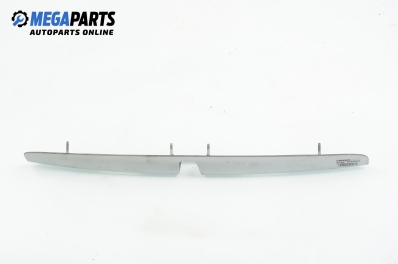 Лайсна заден капак за Toyota Avensis Station Wagon I (09.1997 - 02.2003), комби